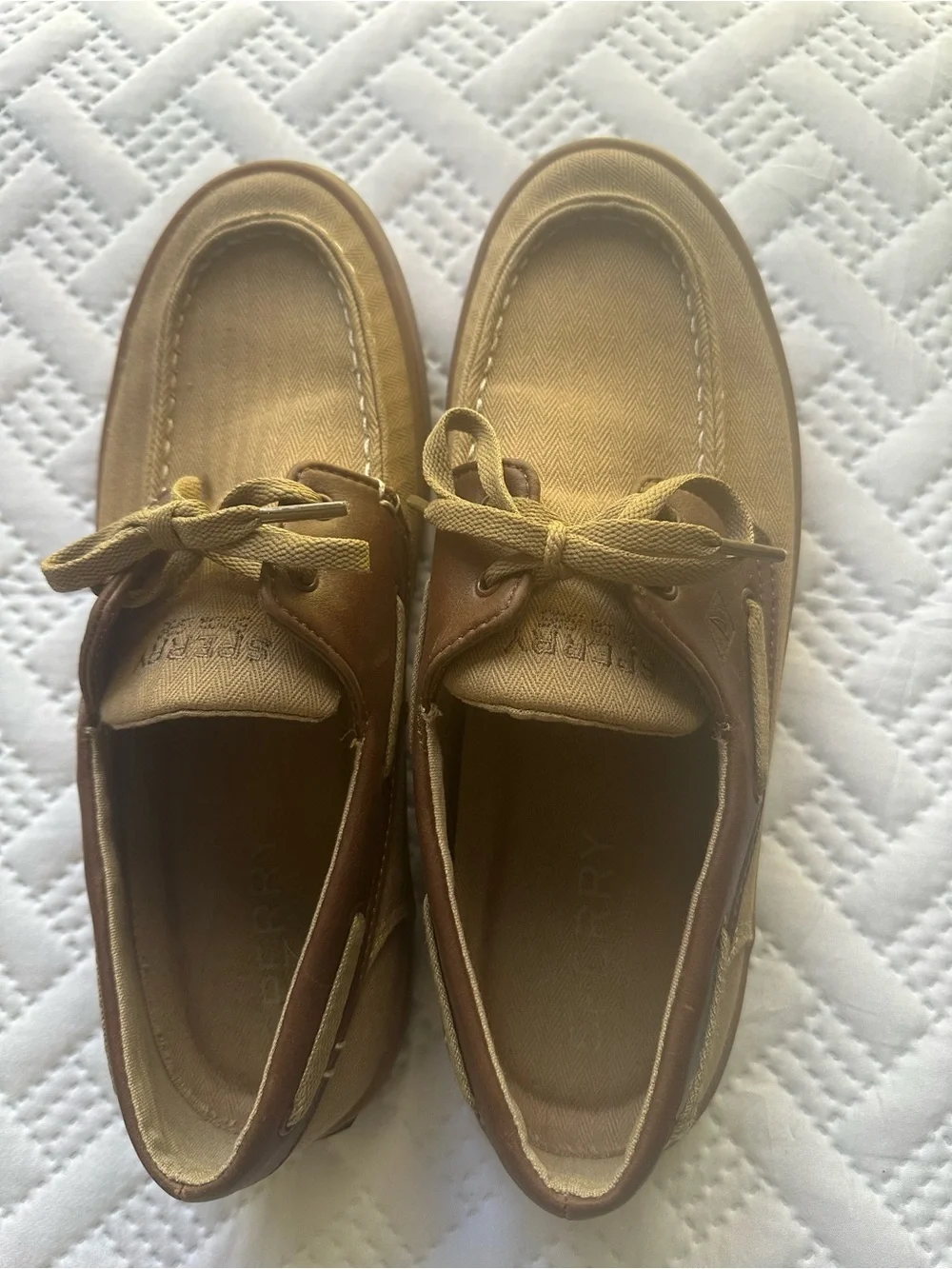 Sperry Canvas and Leather TopSiders Size 9
